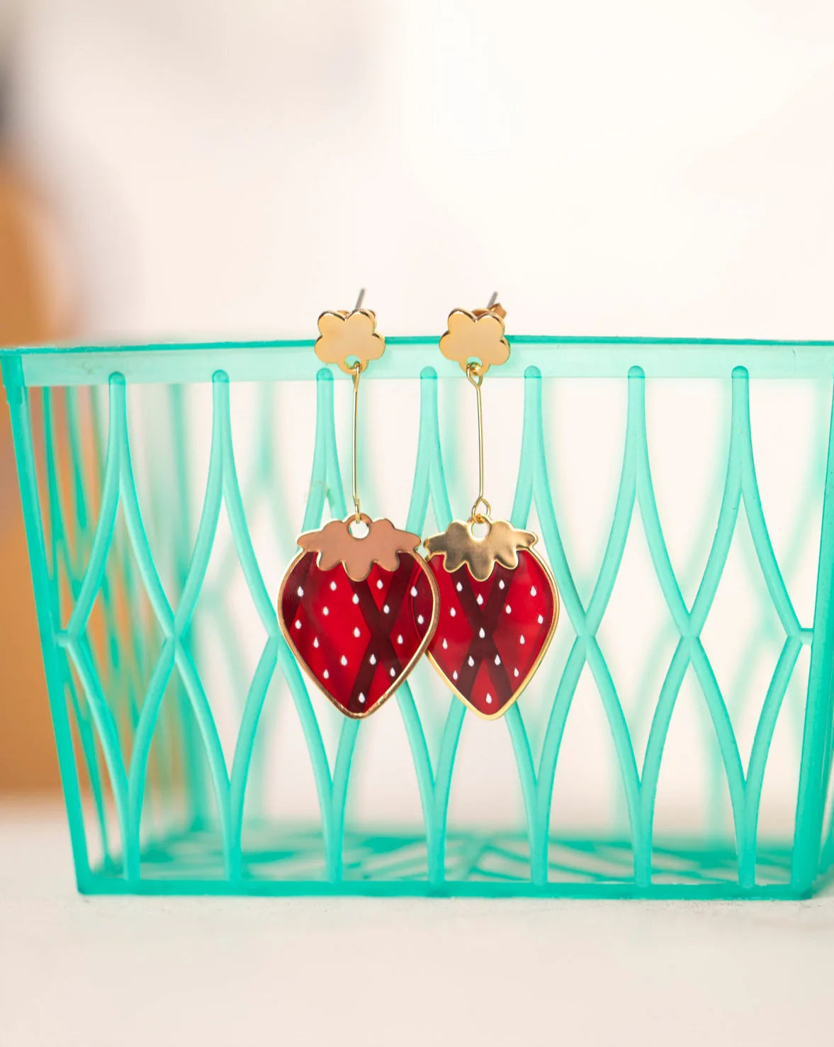 STRAWBERRY DROP EARRINGS