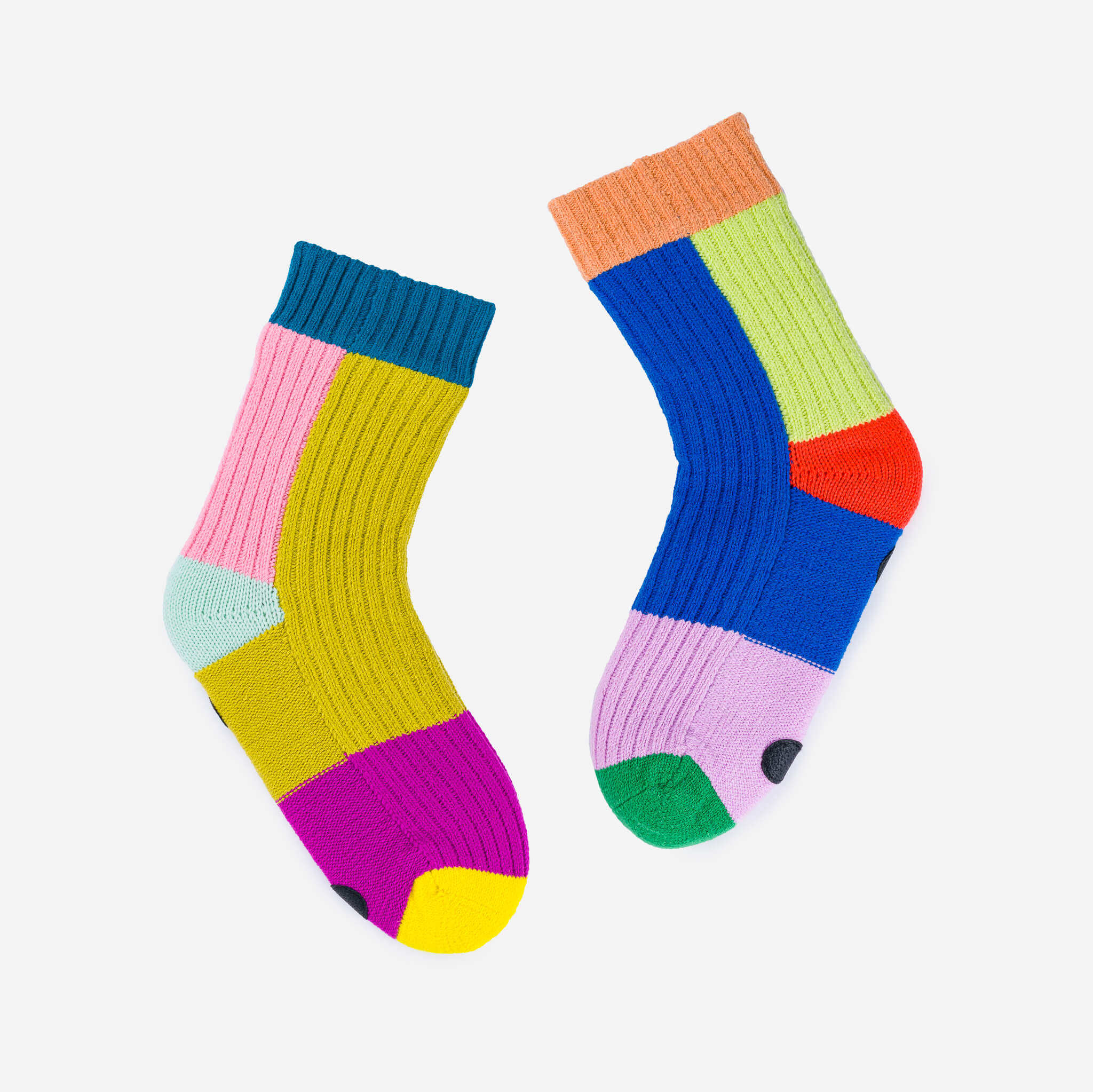 UNISEX RAINBOW MISMATCH HOUSE SOCKS