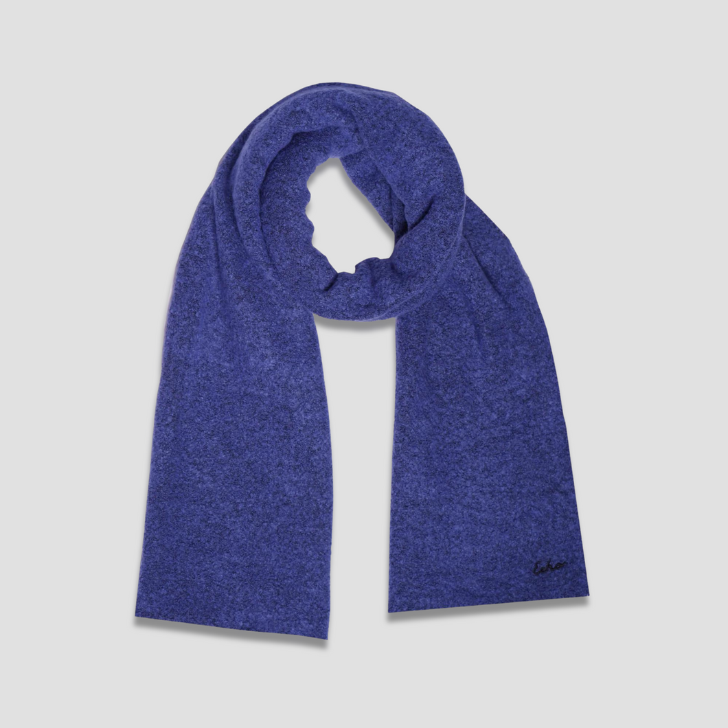 PLUSH BOUCLE SCARF