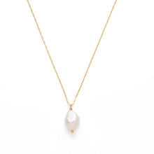 Load image into Gallery viewer, Fresh Water Pearl Necklace
