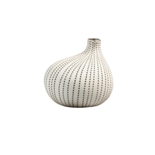 Load image into Gallery viewer, White  Omo Mini Vase
