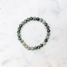 Load image into Gallery viewer, Green Jase Stretch Bracelet
