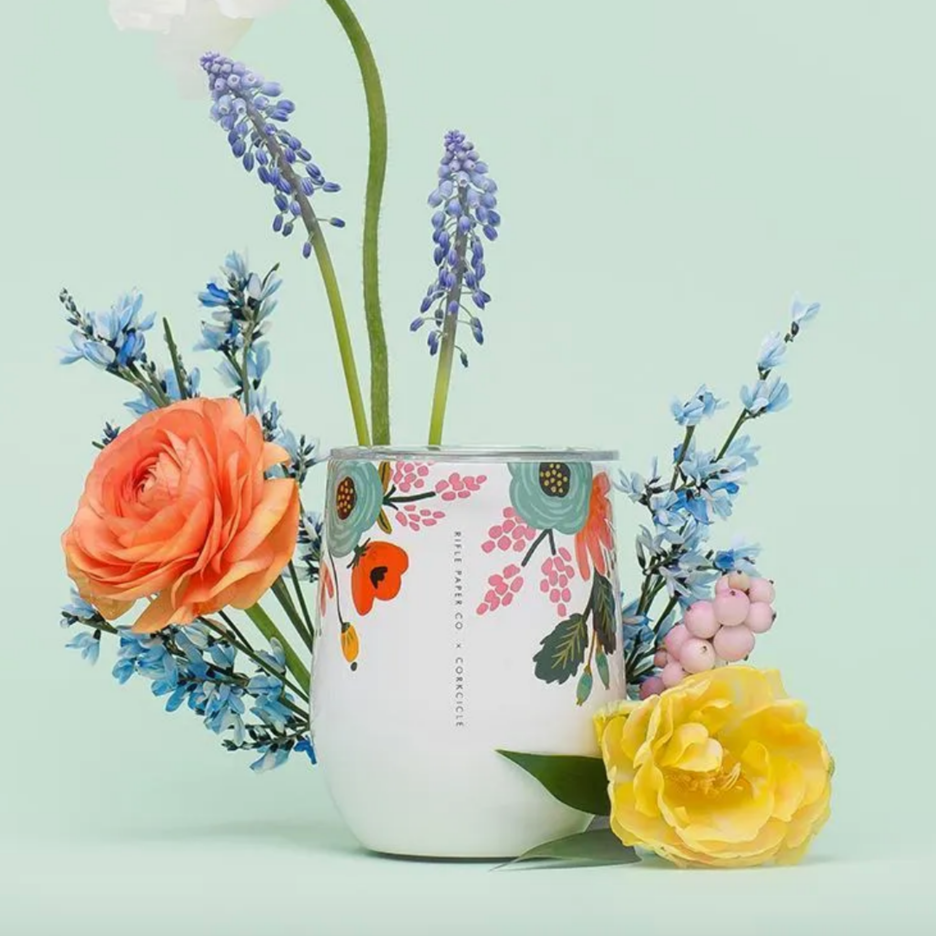 Lively Floral Wine Tumbler with Bouquet